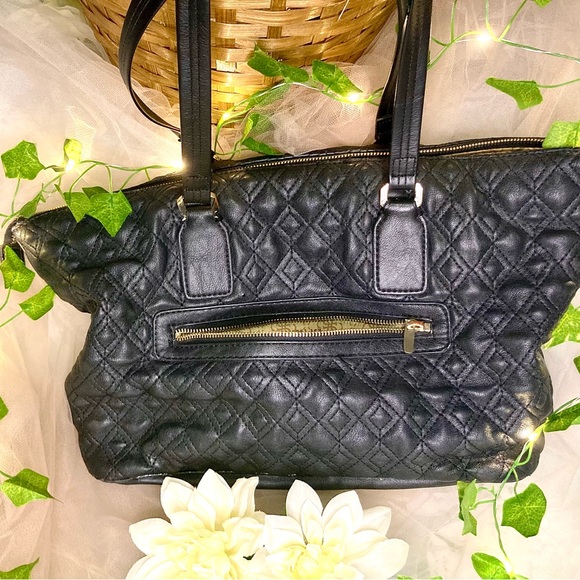 Black Guess Purse - Picture 4 of 6